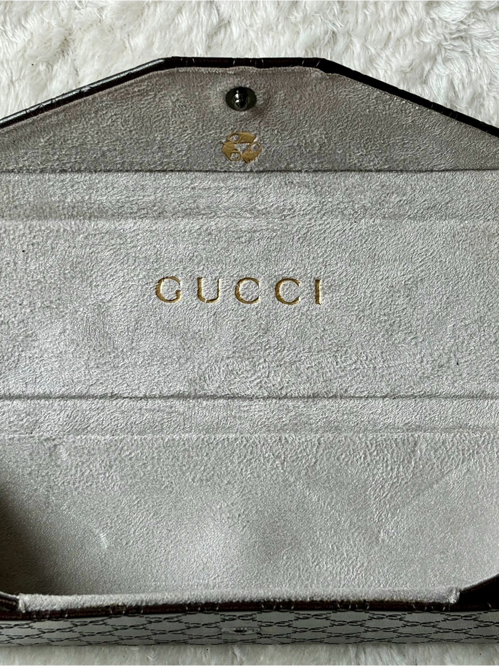 Authentic Gucci foldable leather eyeglass case - Picture 12 of 16